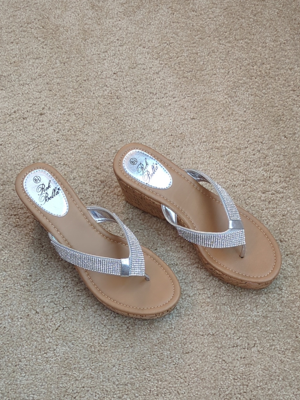 NWOB Silver Rhinestone Wedge Flip-Flops
